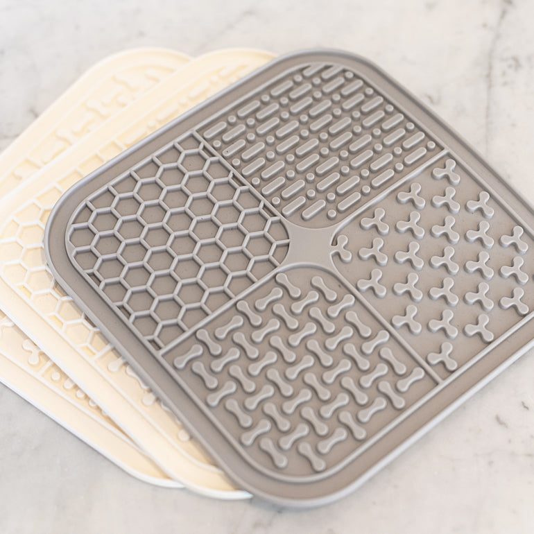 Lick Mats for Dogs and Cats